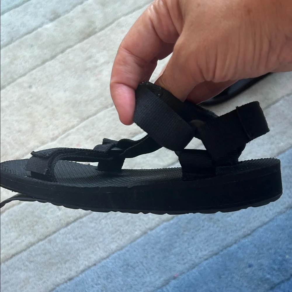 Teva Kids Black Sandals - Picture 6 of 11
